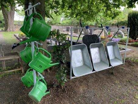 Neue Servicestationen auf beiden Friedhöfen eingerichtet